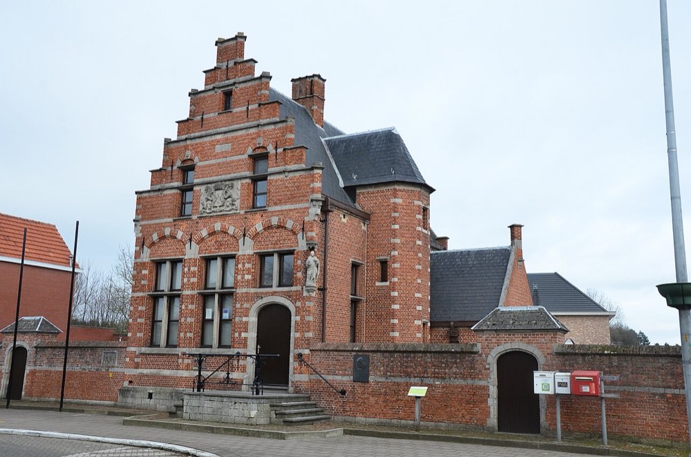 Gemeentehuis, Poederlee (landscape) — Lille
