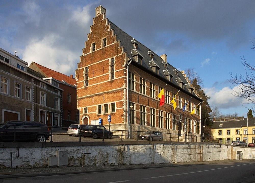 Overijse gemeentehuis 1