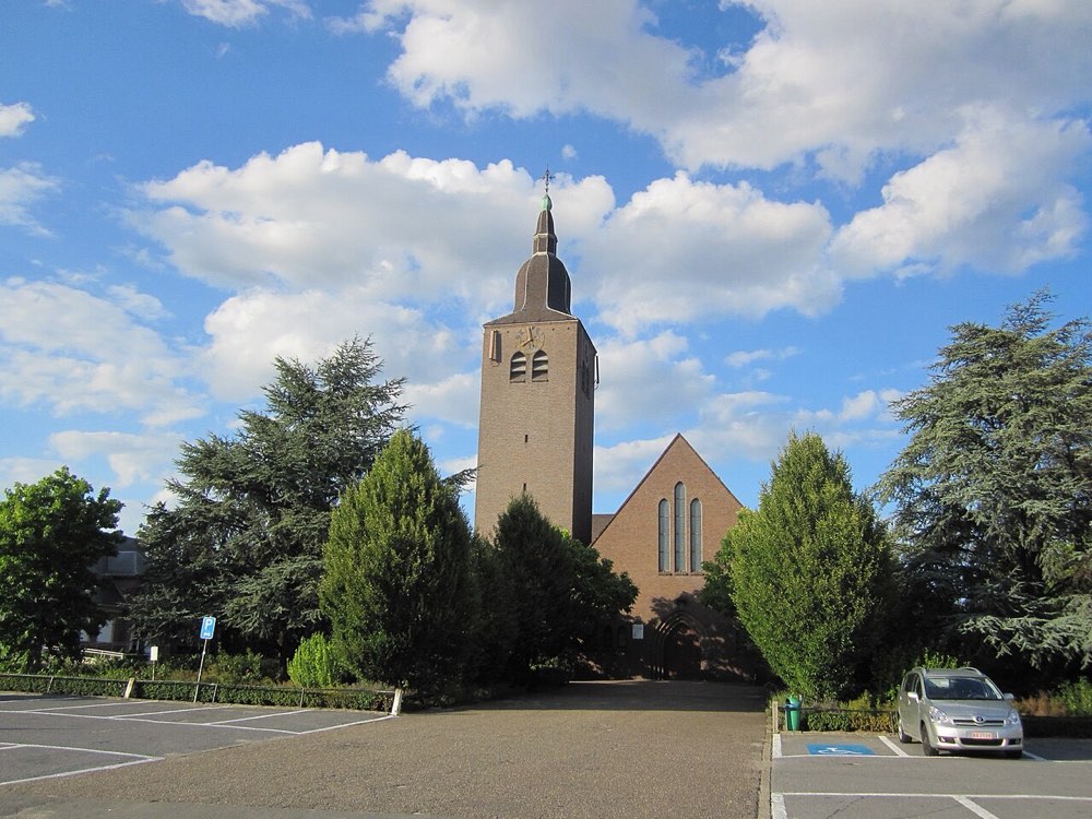 Parochiekerk Heilige Lucia van 1955 — Begijnendijk