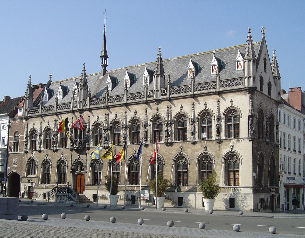 Kortrijk Hotel de ville