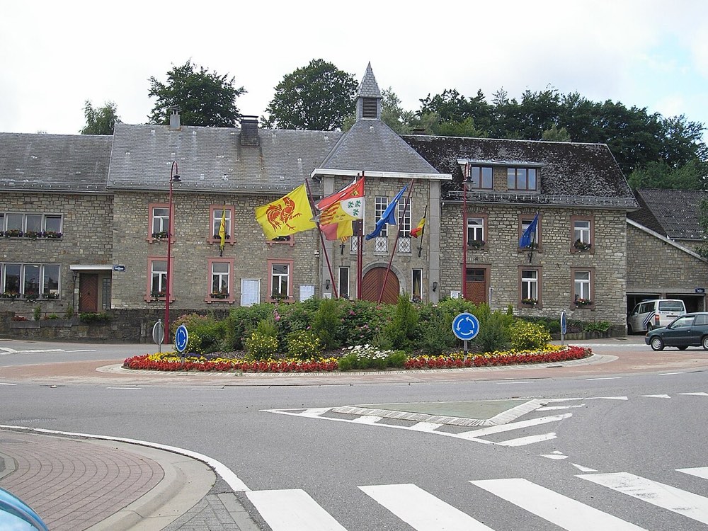 Waimes, Rathaus