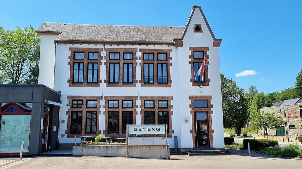Ell, mairie (102)