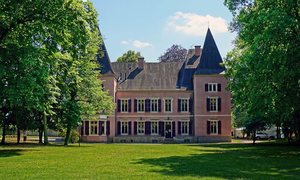 Erpeldange Castle 01 — Erpeldingen an der Sauer