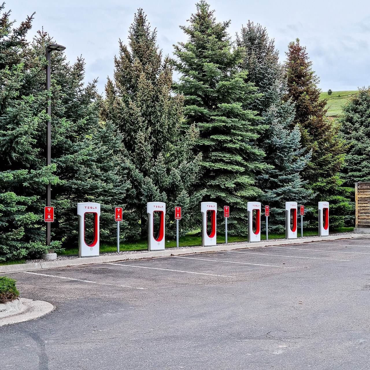 Missoula (MT, USA), Tesla Supercharger -- 2022 -- 194228